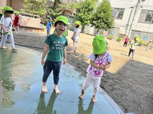 どろんこ遊び（３歳児）