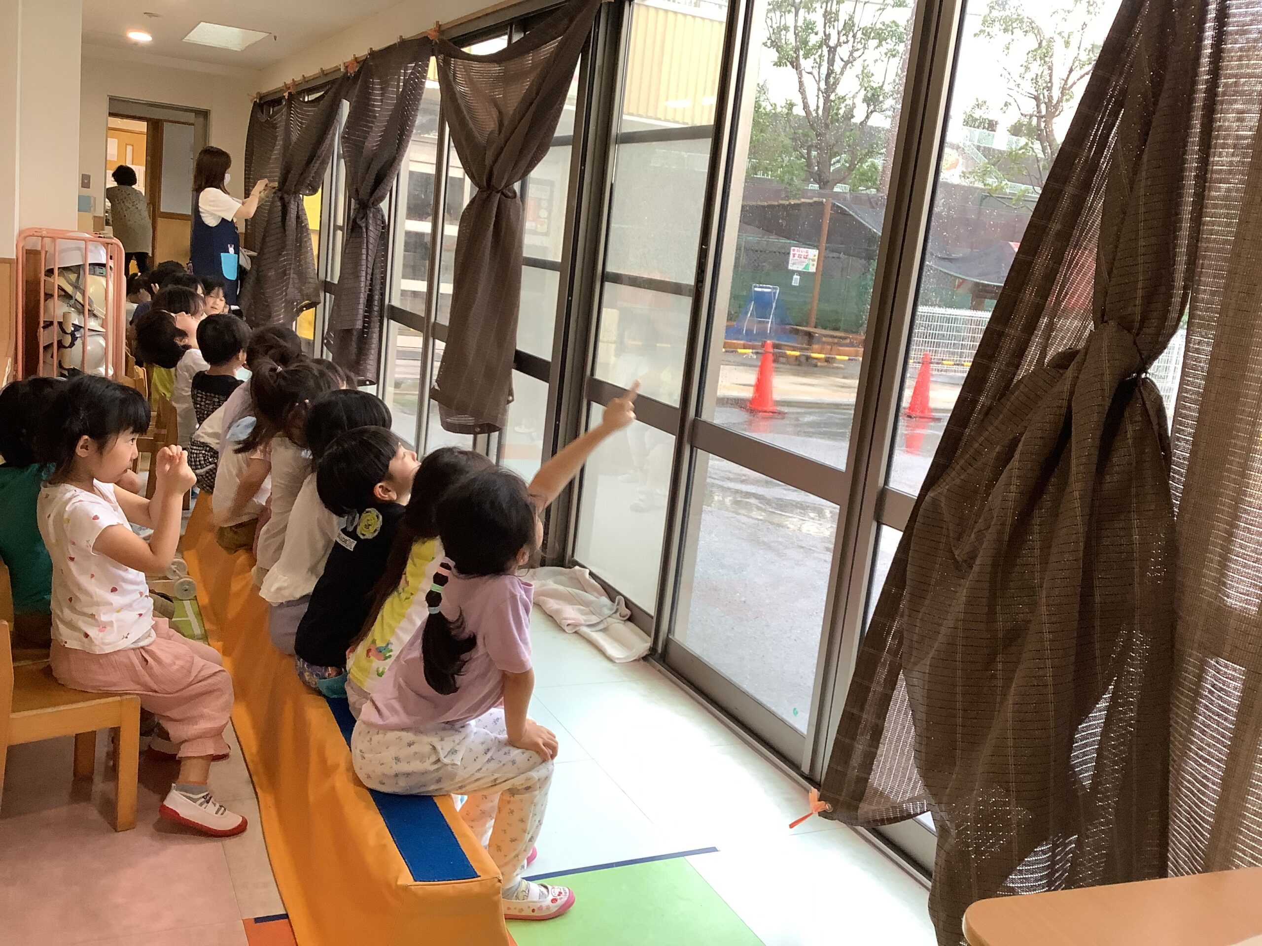 あめとかみなりとかぜの不思議（4歳児）