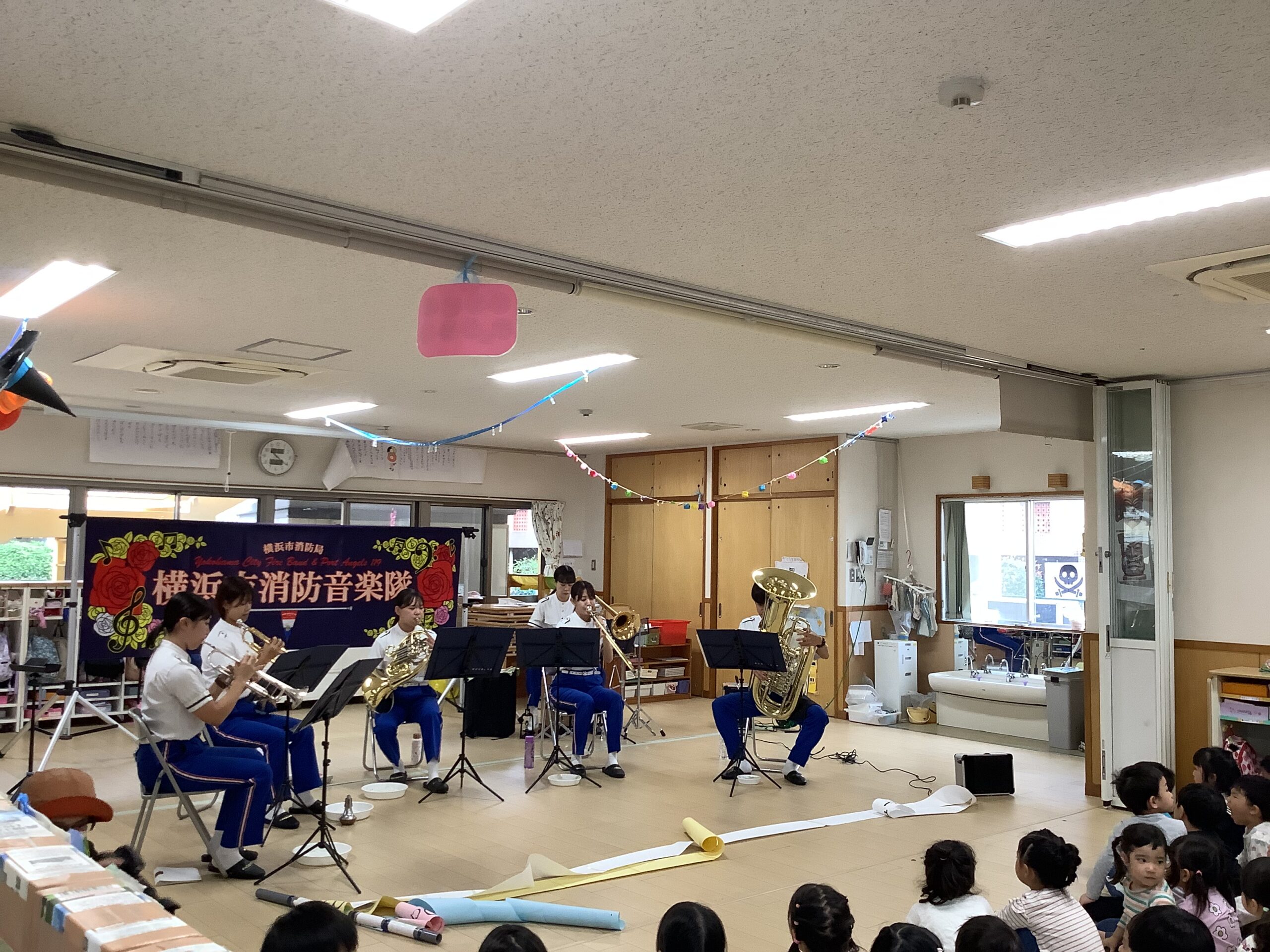 かっこいいね♪消防音楽隊（全クラス）