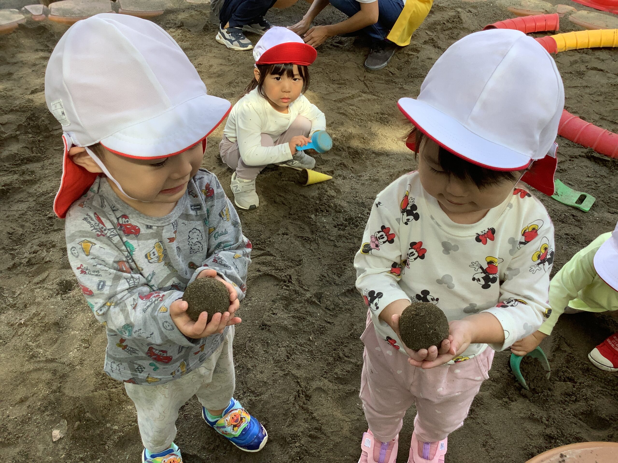 一緒に、って楽しいね（1歳児）