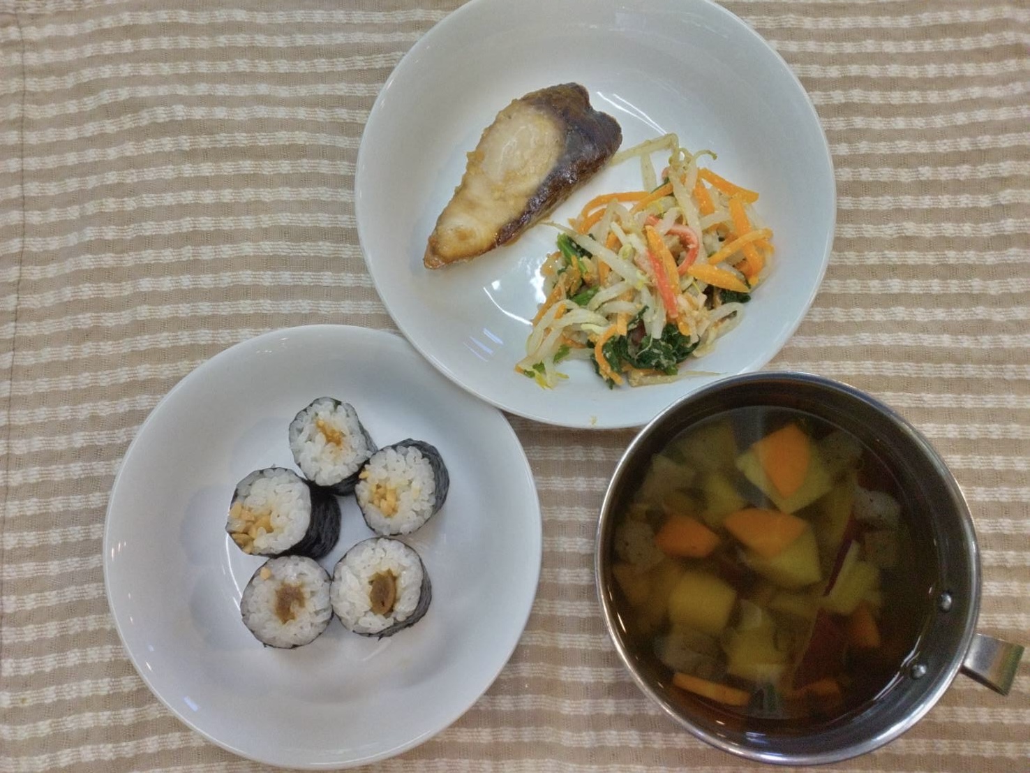 おこめカフェ🍙🥧🥢